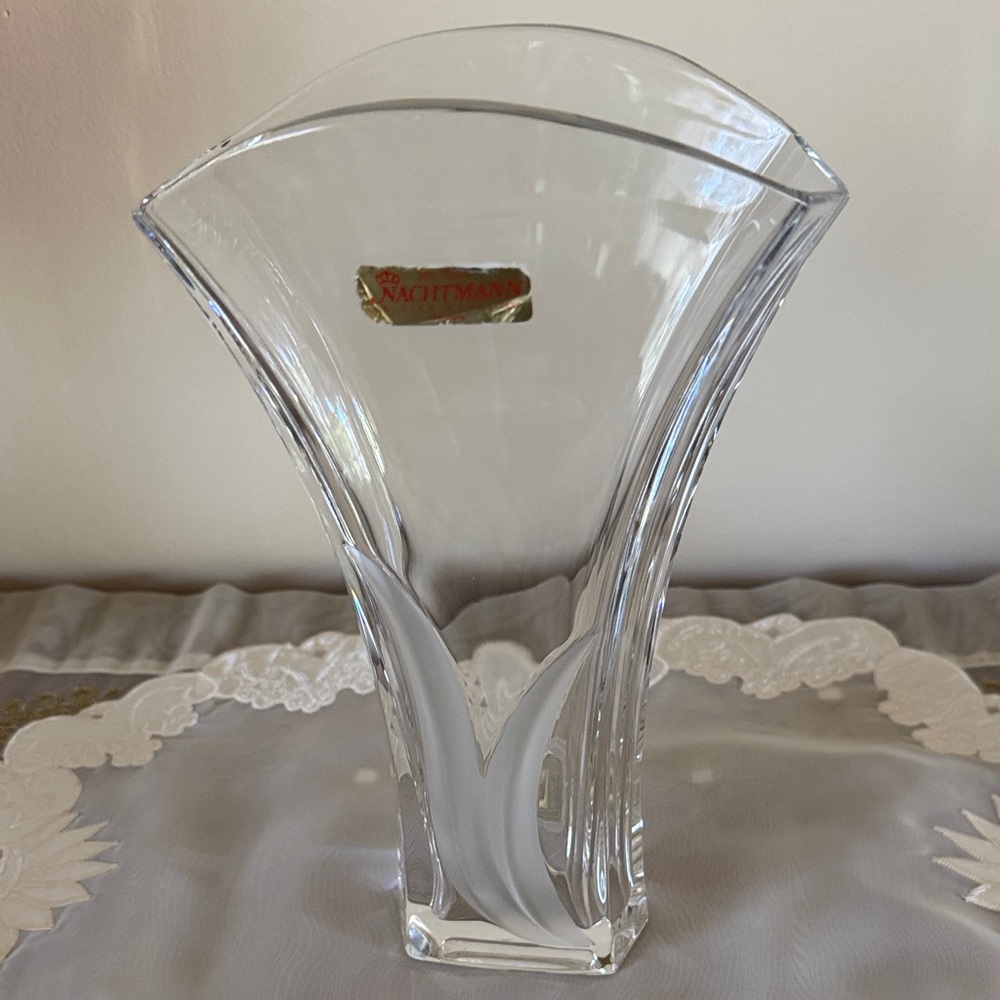 Nachtmann Crystal Vase with Frosted Design